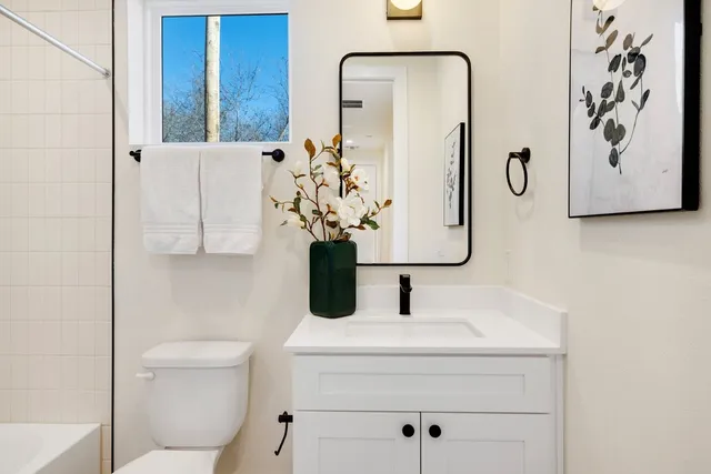 $1,029,000 | 3524 Gonzales Street, Unit 1A, Austin, TX 78702