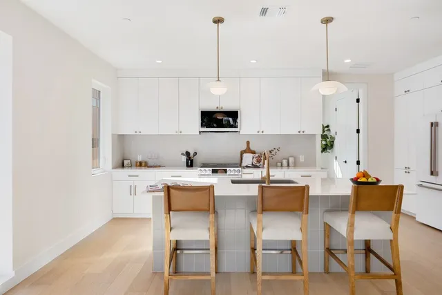 $1,029,000 | 3524 Gonzales Street, Unit 1A, Austin, TX 78702