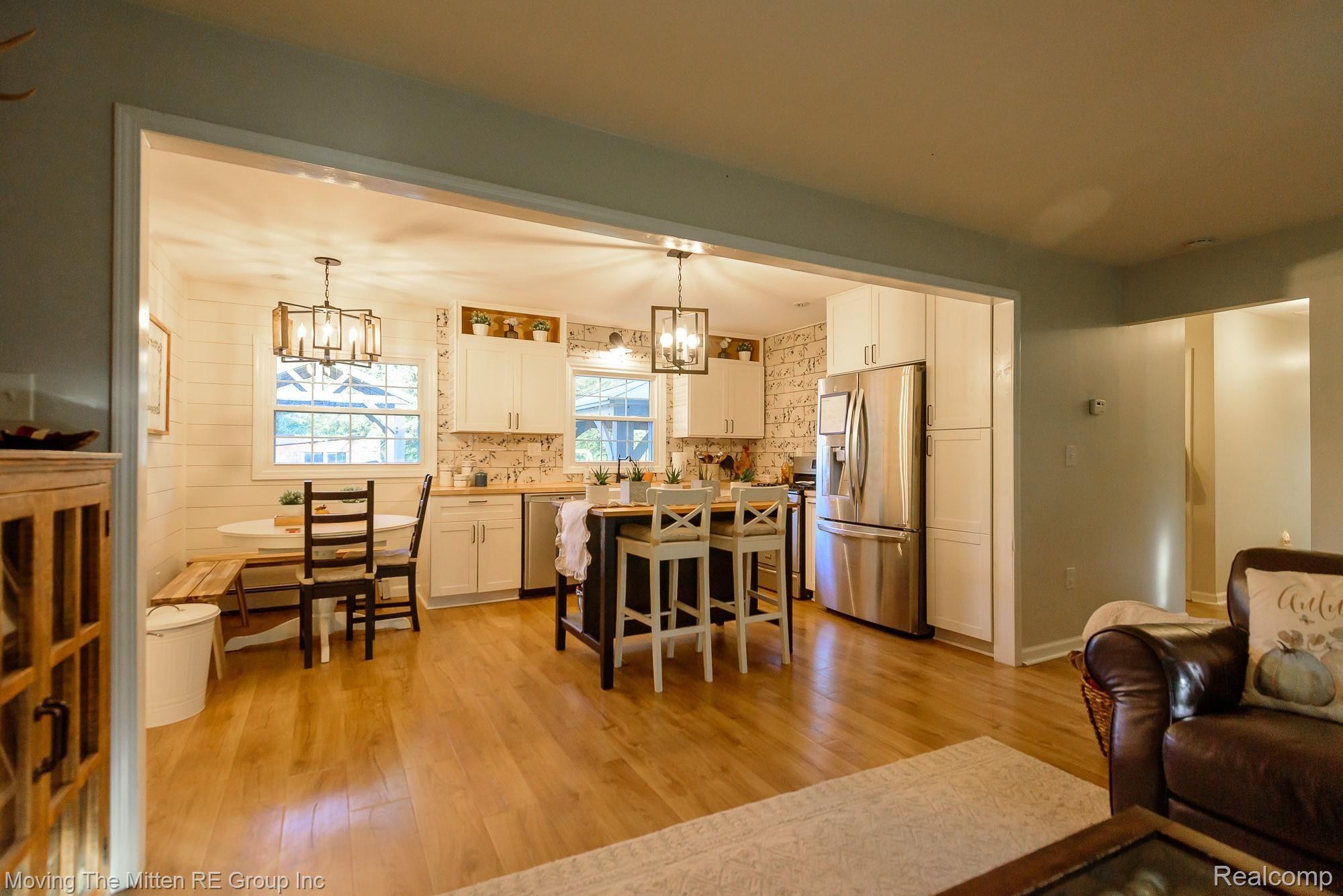 23741 Karr Road Belleville, MI 48111 - Photo 3 of 74 3.jpg