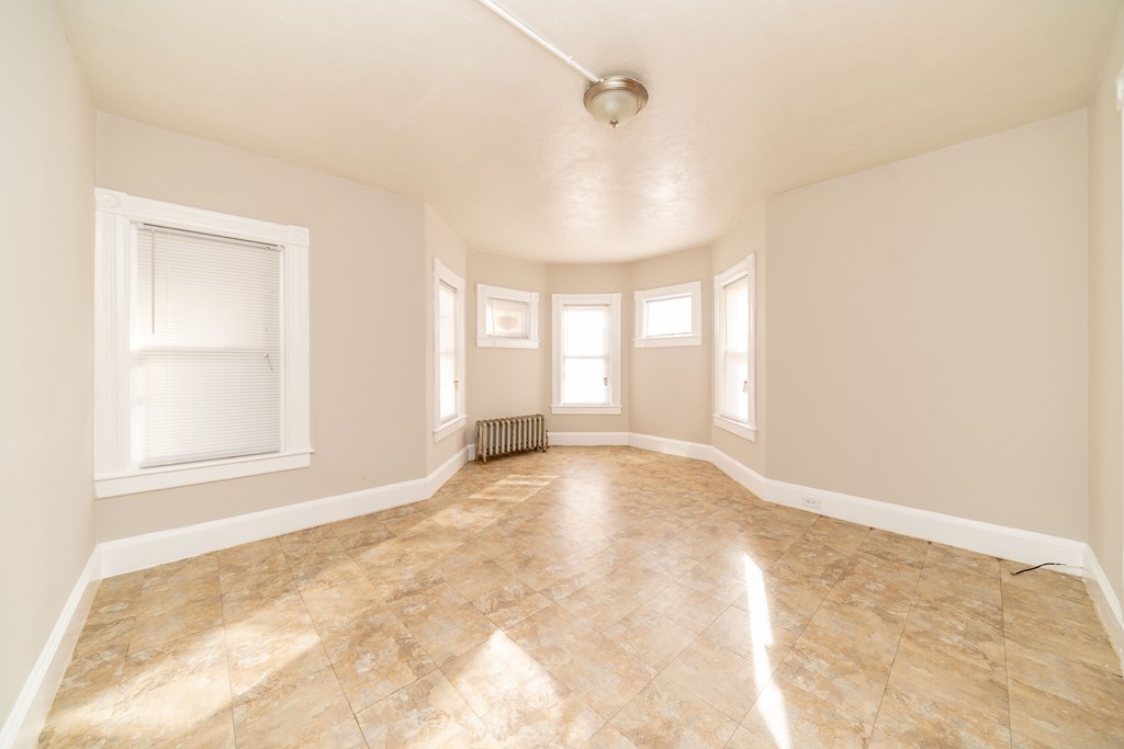 48 Euclid Avenue Springfield, MA 01108 - Photo 7 of 24 Gallery Image 7