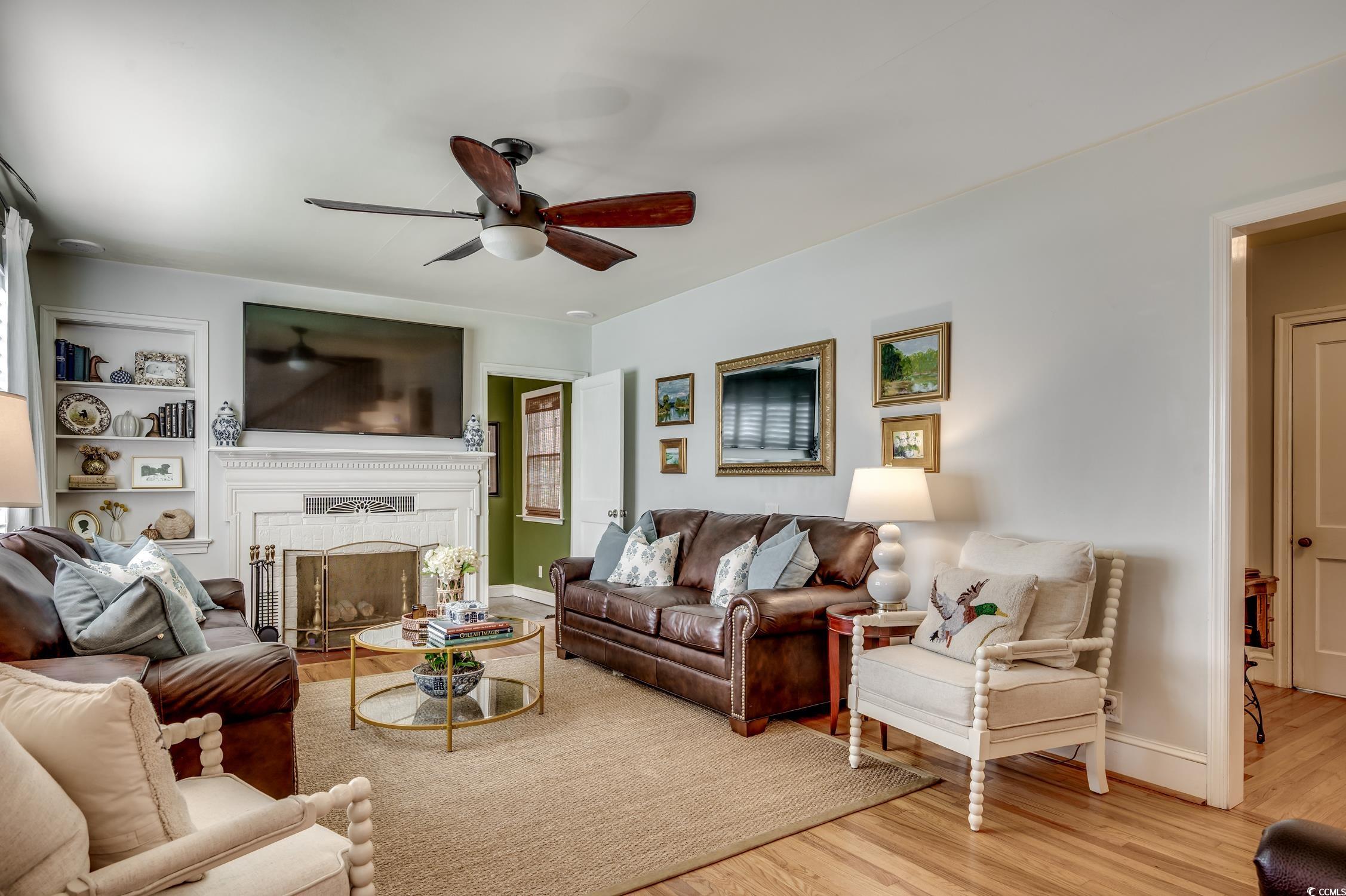 635 Magnolia Drive Georgetown, SC 29440 - Photo 4 of 40