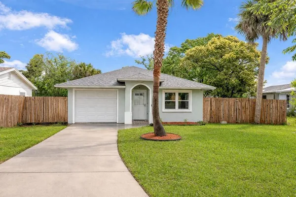 $299,000 | 757 Alcazar Avenue, Ormond Beach, FL 32174