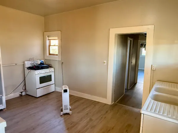 $175,000 | 912 McCaffrey Avenue, Encampment, WY 82325