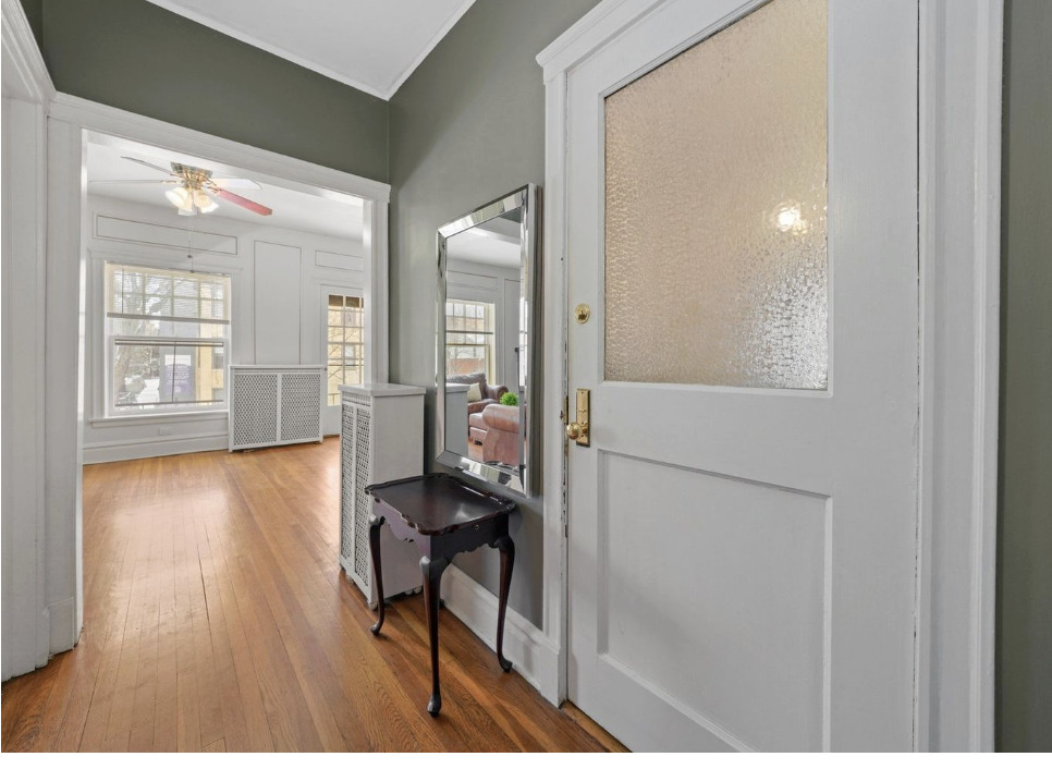 1067 West Balmoral Avenue, Unit 2 Chicago, IL 60640 - Photo 9 of 15