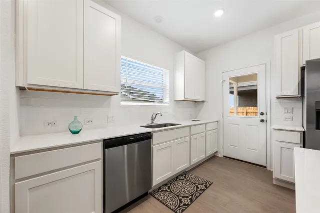 $2,100 | 954 Soapstone Pass, Maxwell, TX 78656