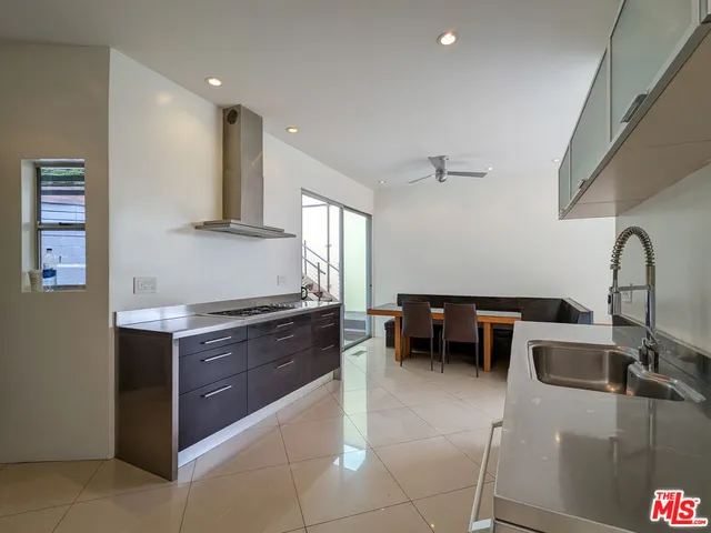 $7,500 | 6767 Whitley Terrace, Los Angeles, CA 90068