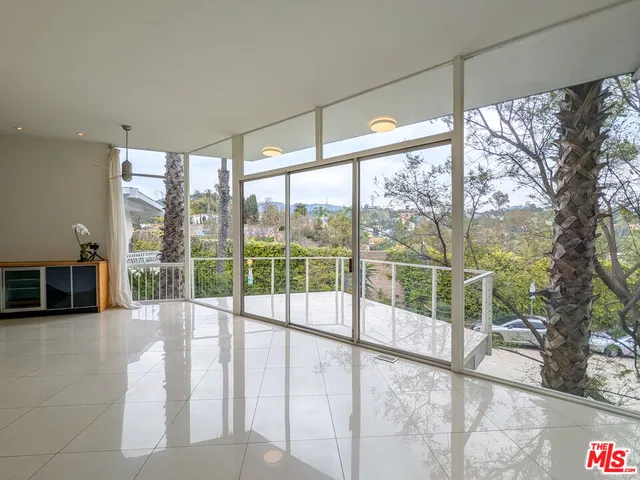 $7,500 | 6767 Whitley Terrace, Los Angeles, CA 90068