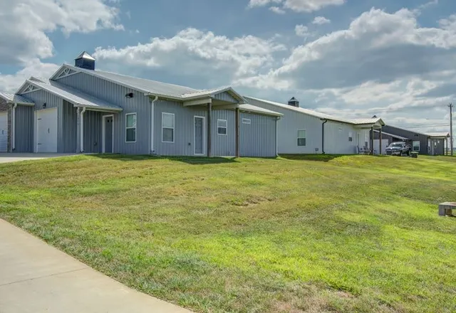 $1,370 | 190 Bainbridge Drive, Unit B, Clarksville, TN 37043