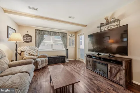 $207,500 | 6 Juliet Lane, Unit 202, Baltimore, MD 21236