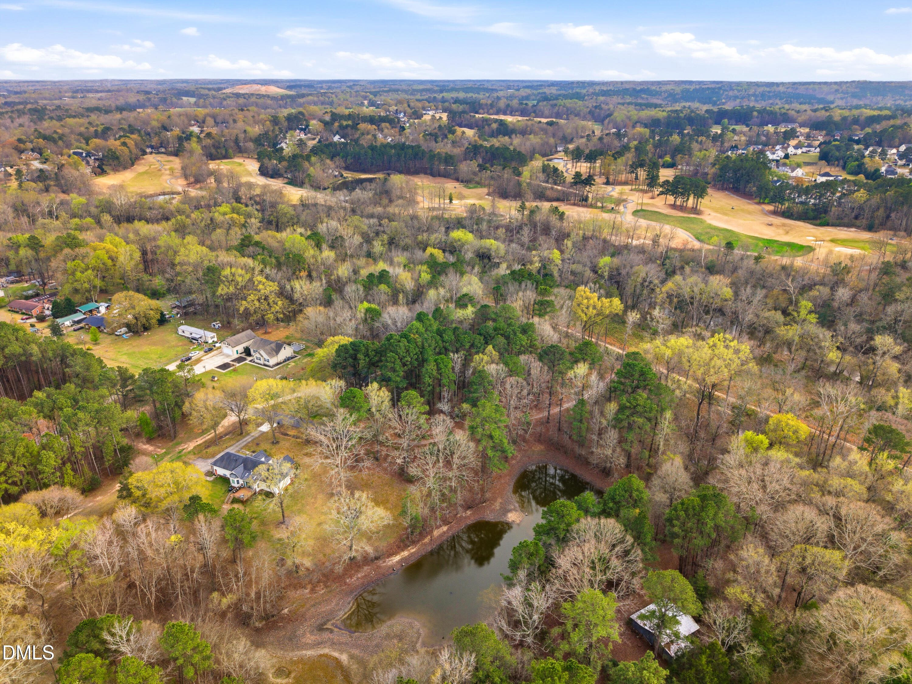 217 Neuse River Parkway Raleigh, NC 27610 - Photo 5 of 9 Photos-04