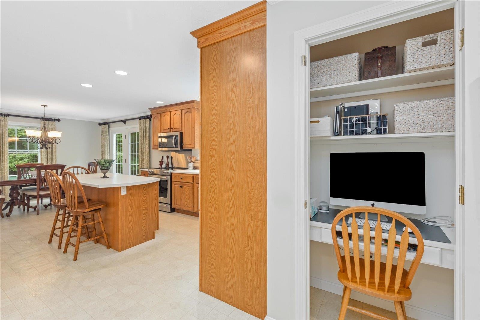 48 Greenleaf Road Sharon, NH 03458 - Photo 11 of 40