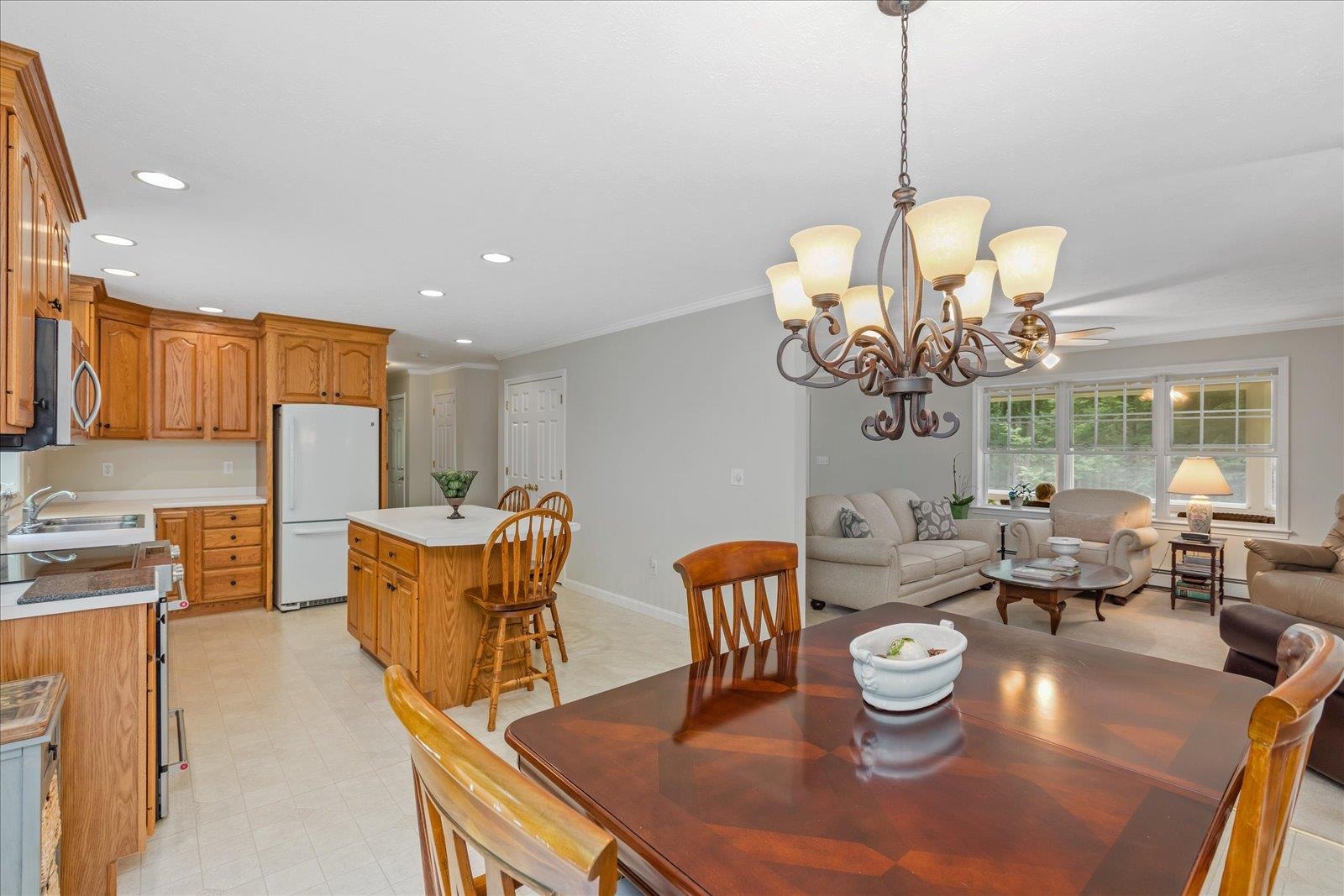 48 Greenleaf Road Sharon, NH 03458 - Photo 10 of 40