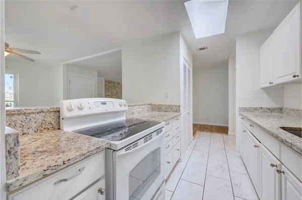 $2,500 | 8835 Tallwood Drive, Austin, TX 78759