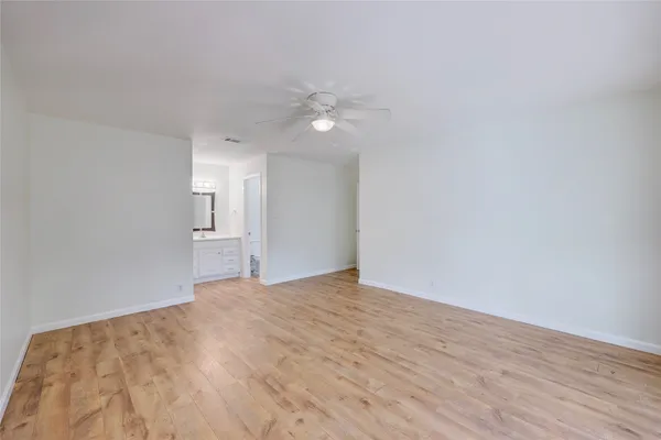 $2,500 | 8835 Tallwood Drive, Austin, TX 78759