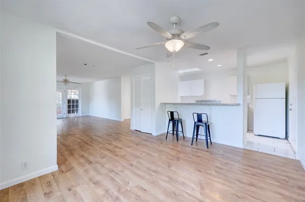 $2,500 | 8835 Tallwood Drive, Austin, TX 78759