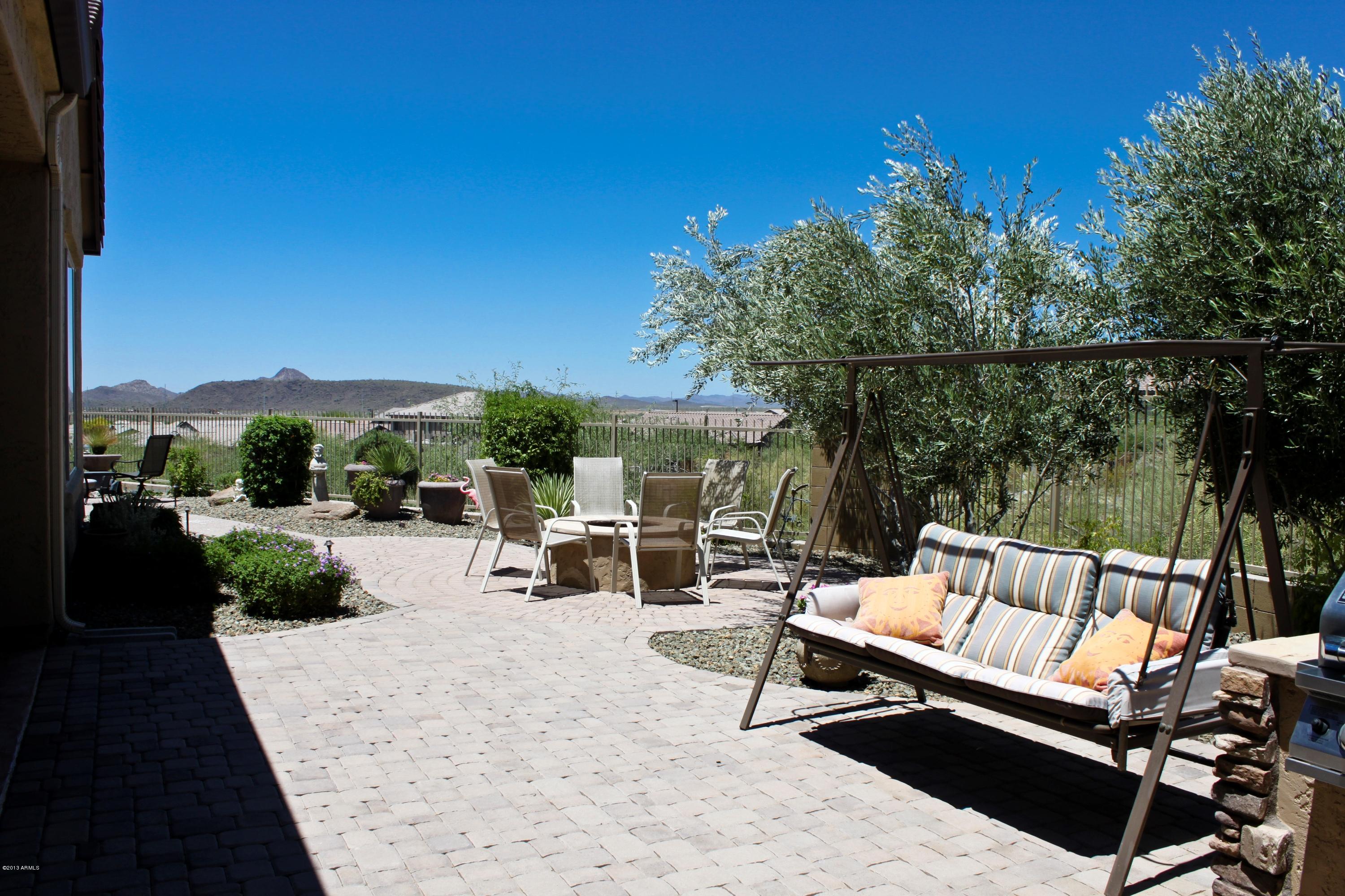1928 West Peak View Road Phoenix, AZ 85085 - Photo 5 of 35 Backyard & Moutain View