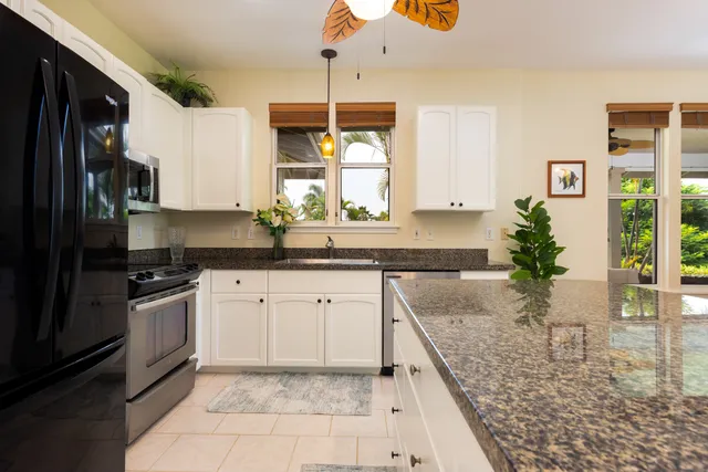 $1,485,000 | 75-6206 Nakukui Drive, Kailua-Kona, HI 96740