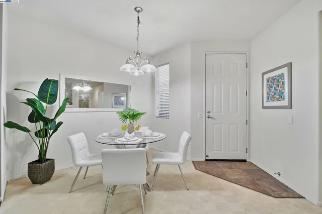 $719,888 | 85560 Monterra Terrace, Unit 301, Union City, CA 94587