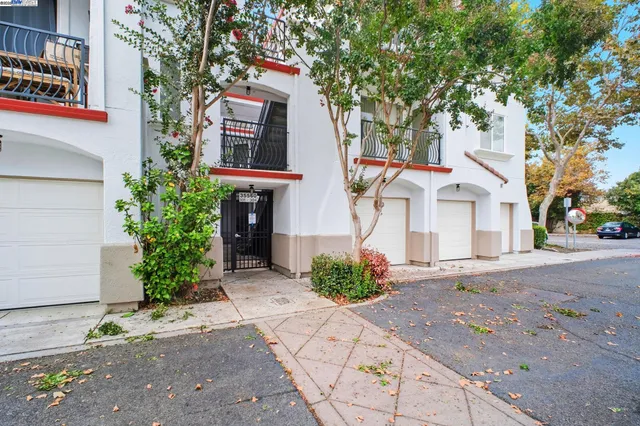 $719,888 | 85560 Monterra Terrace, Unit 301, Union City, CA 94587
