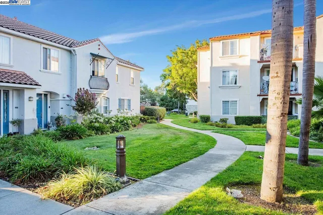 $719,888 | 85560 Monterra Terrace, Unit 301, Union City, CA 94587