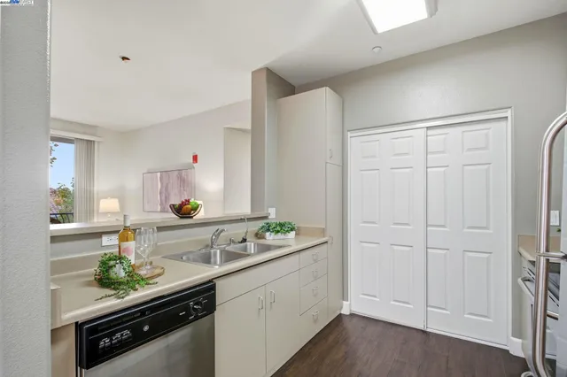 $719,888 | 85560 Monterra Terrace, Unit 301, Union City, CA 94587