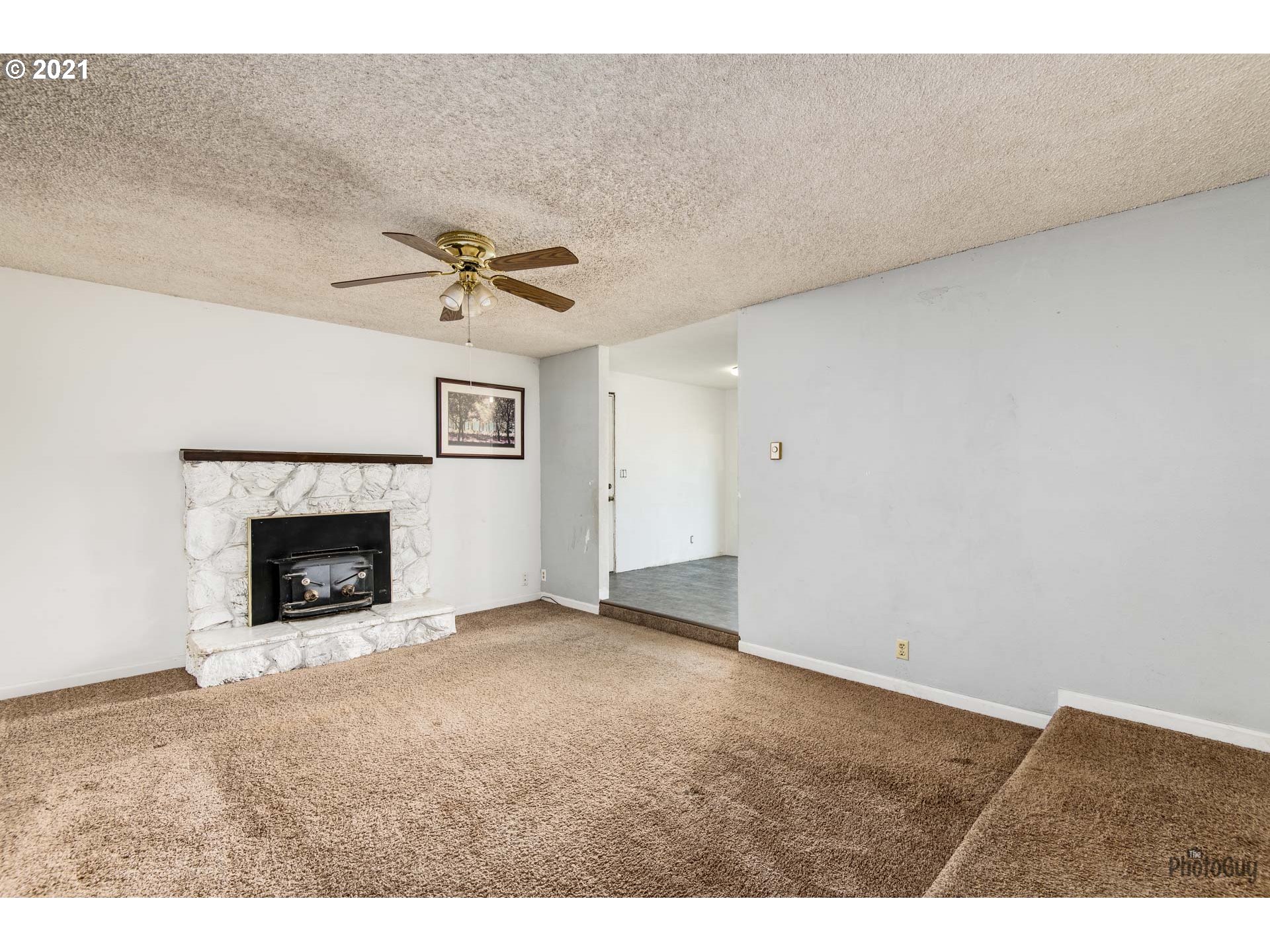 7150 B Street Springfield, OR 97478 - Photo 4 of 24