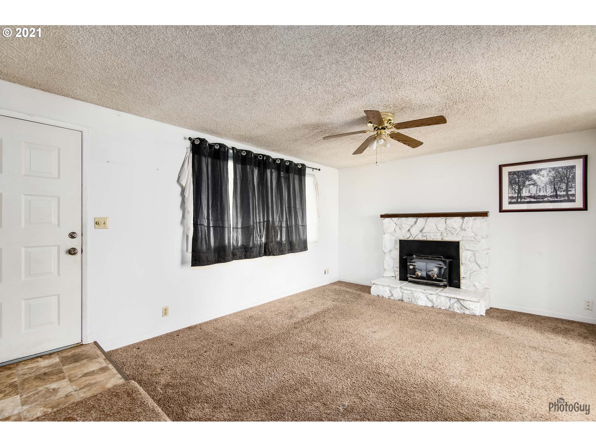 7150 B Street Springfield, OR 97478 - Photo 7 of 24