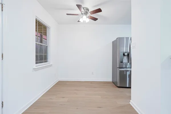 $1,250 | 5718 Eskridge Street, Unit 9, Houston, TX 77023