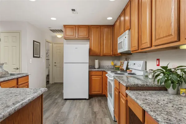 $350,000 | 15121 East Batavia Place, Aurora, CO 80011