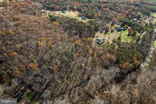 $360,000 | 159 Mountain Laurel Drive, Berkeley Springs, WV 25411