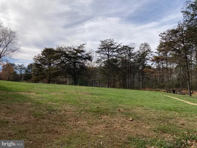 $360,000 | 159 Mountain Laurel Drive, Berkeley Springs, WV 25411