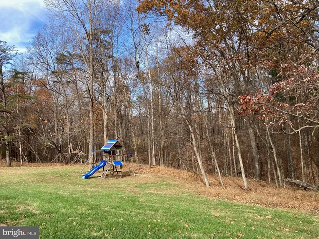 $360,000 | 159 Mountain Laurel Drive, Berkeley Springs, WV 25411