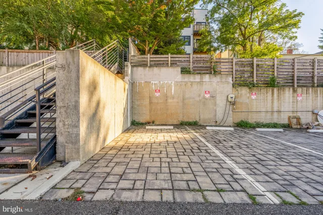 $750,000 | 4017 Davis Place Northwest, Unit 8, Washington, DC 20007