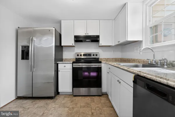 $280,000 | 2587 Robinson Place, Waldorf, MD 20602