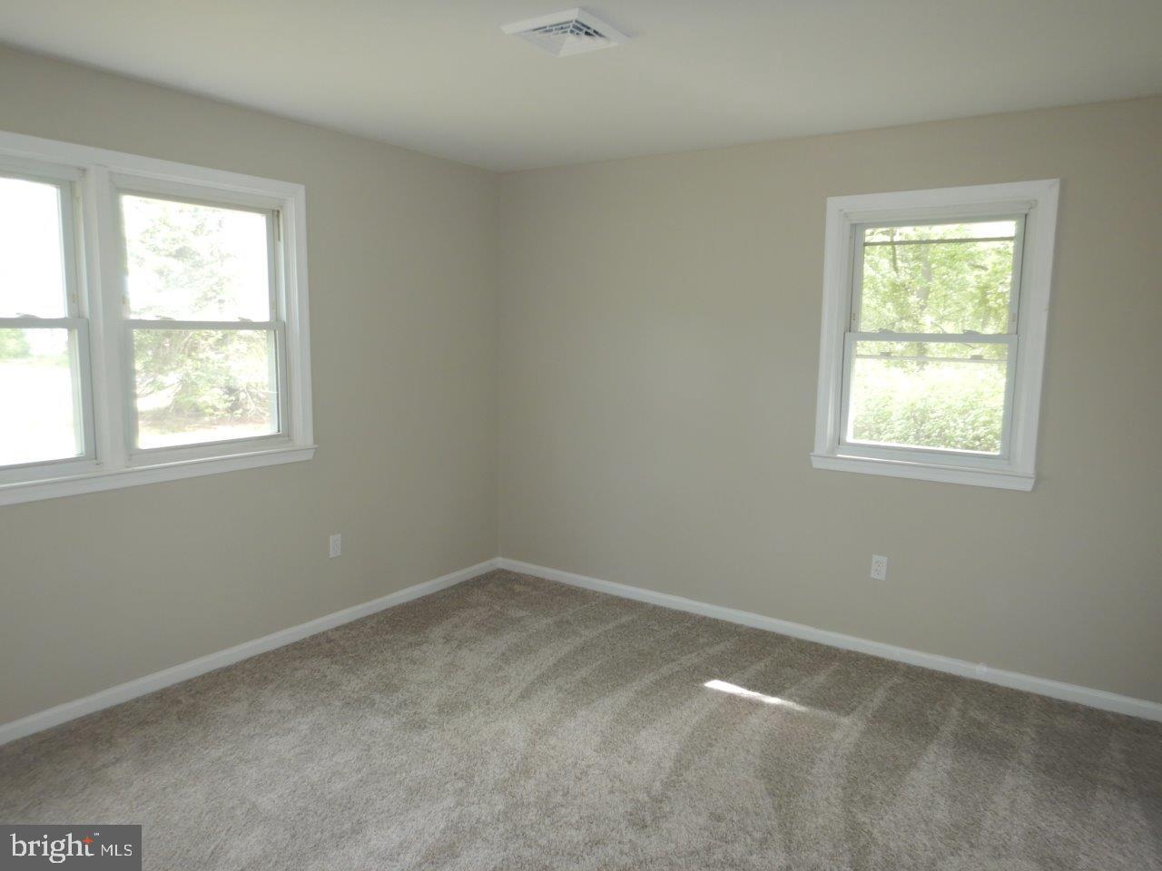 12 Sportsman Road Penns Grove, NJ 08069 - Photo 16 of 18 Gallery Image 16