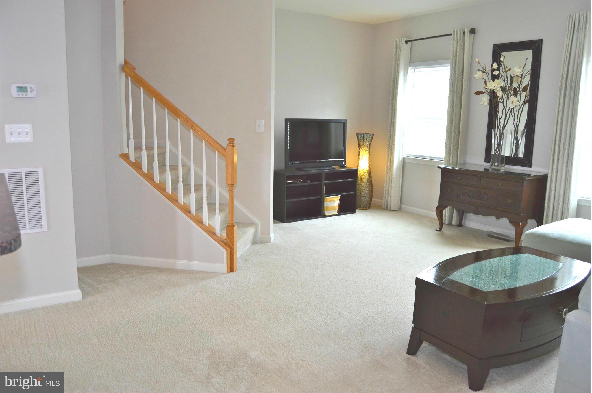 90 Short Branch Road Stafford, VA 22556 - Photo 14 of 30 Living Room