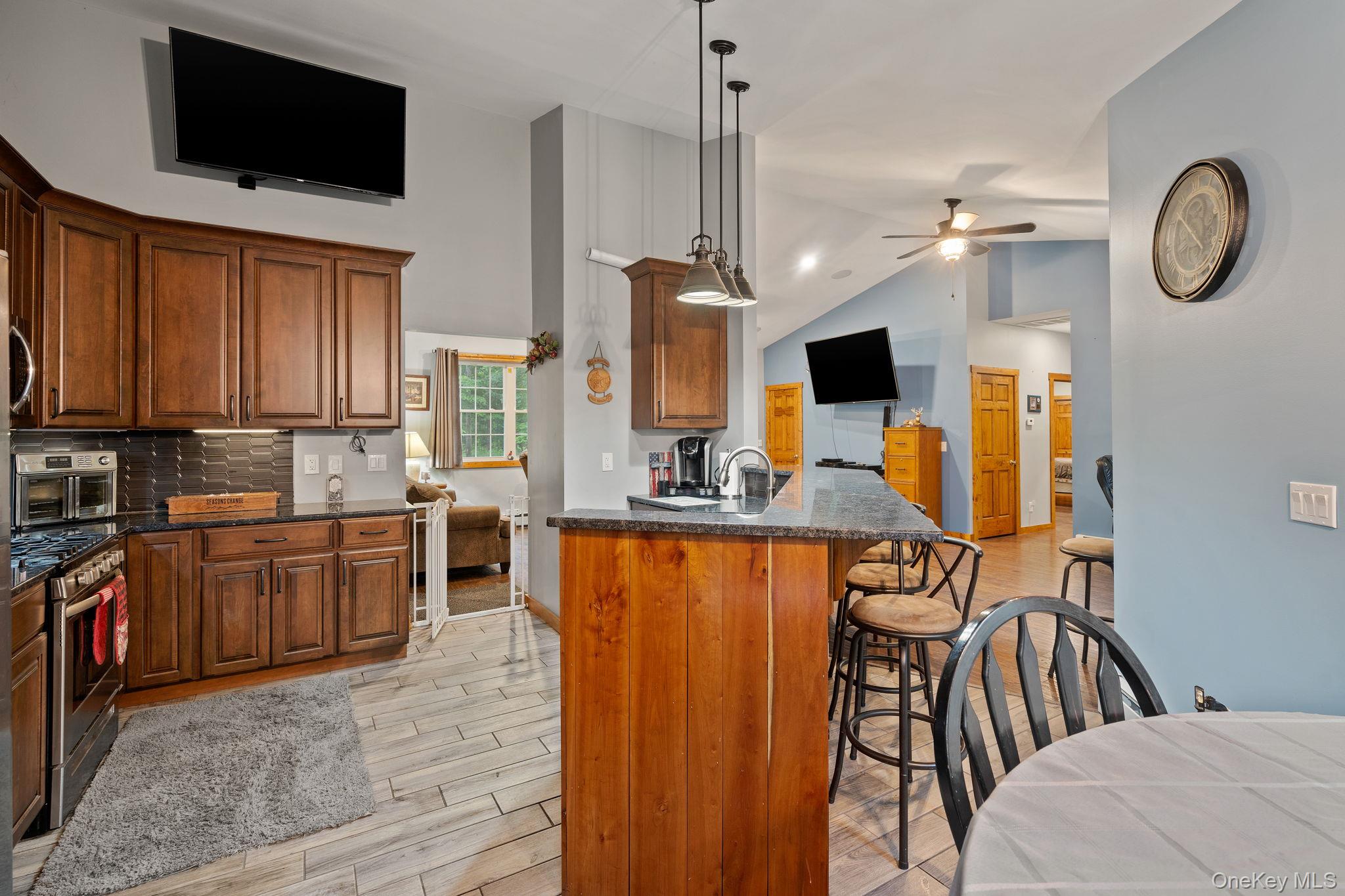 83 Cotter Road Highland, NY 12528 - Photo 7 of 43