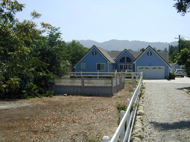 172 Burnham Road Oak View, CA 93022 - Photo 3 of 9 a front view of a house with a yard