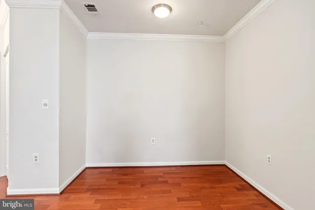 $330,000 | 12913 Alton Square, Unit 210, Herndon, VA 20170