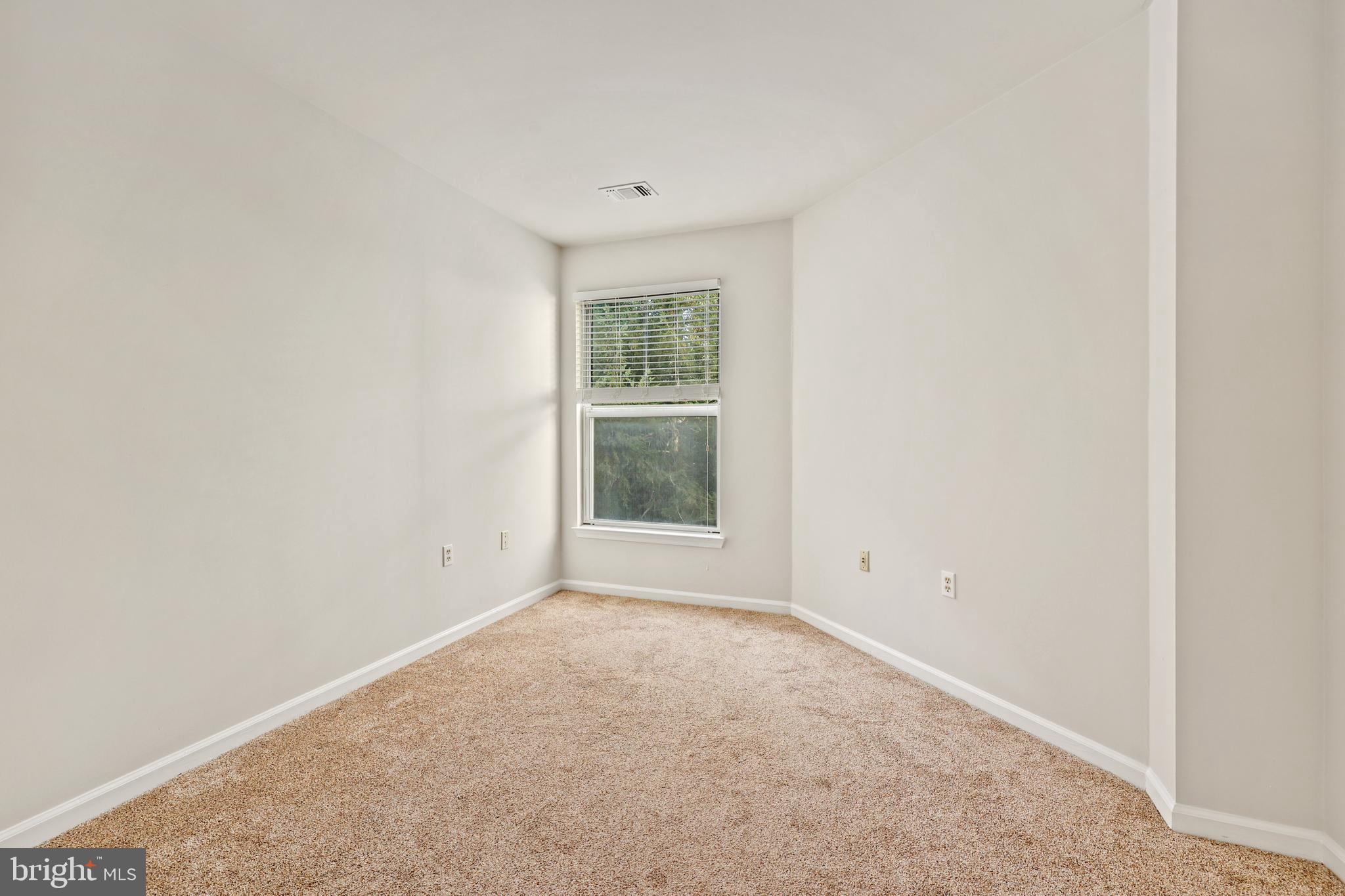 12913 Alton Square, Unit 210 Herndon, VA 20170 - Photo 19 of 35