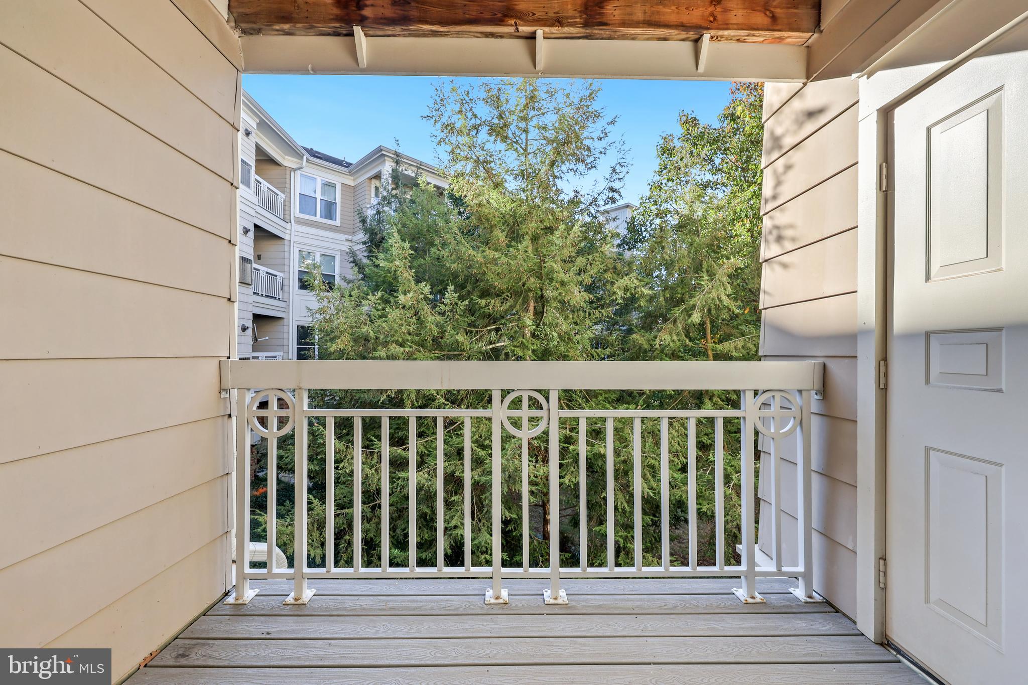 12913 Alton Square, Unit 210 Herndon, VA 20170 - Photo 27 of 35