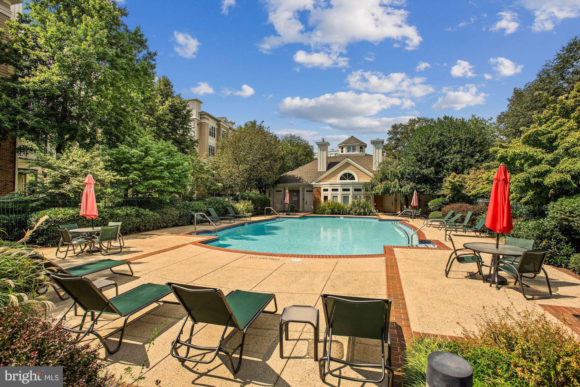 12913 Alton Square, Unit 210 Herndon, VA 20170 - Photo 28 of 35