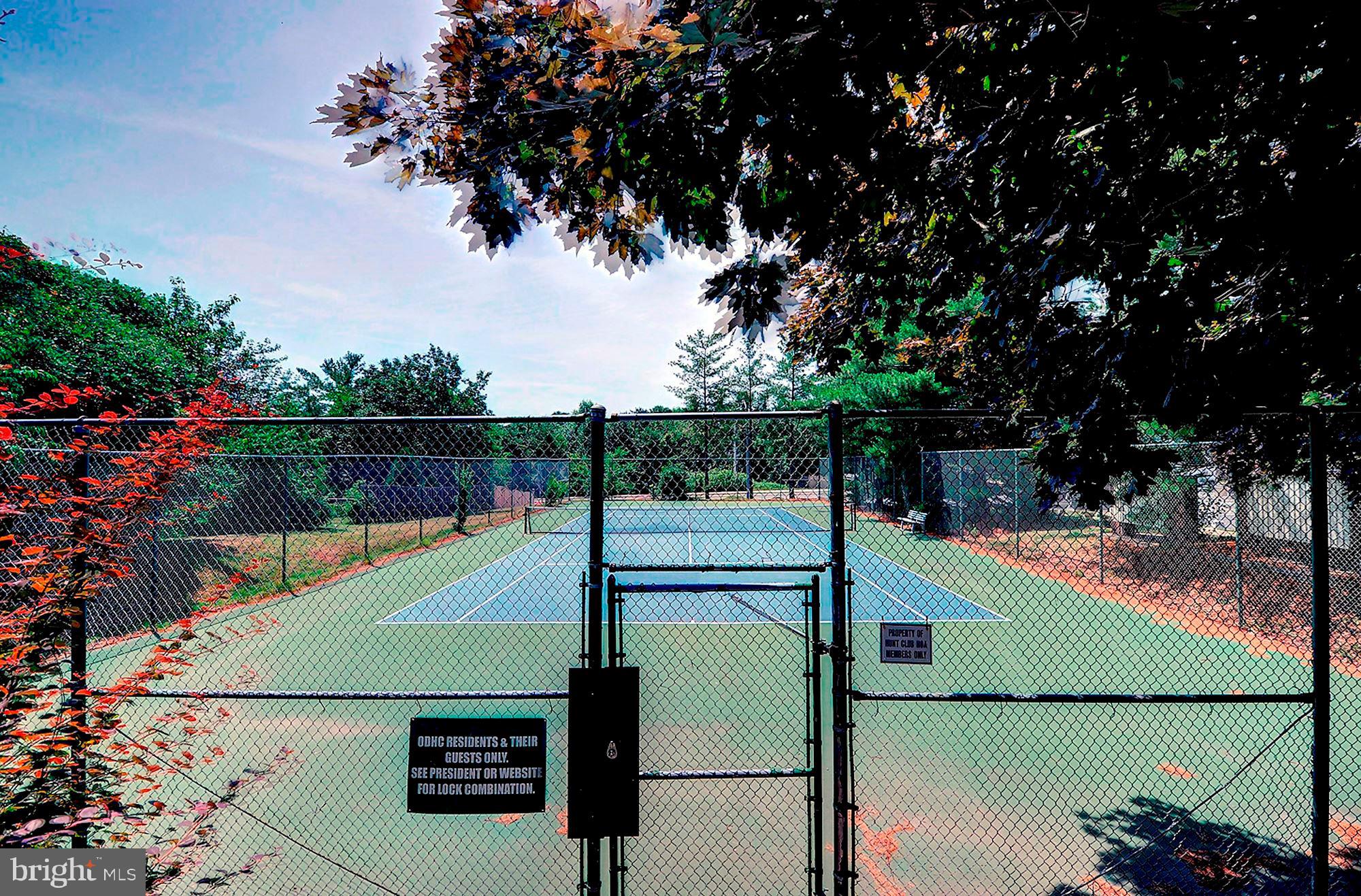 12913 Alton Square, Unit 210 Herndon, VA 20170 - Photo 29 of 35