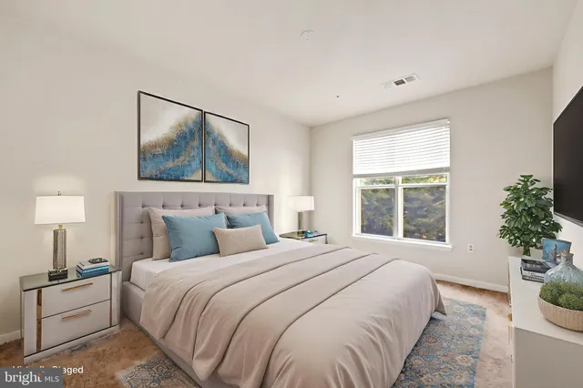 $330,000 | 12913 Alton Square, Unit 210, Herndon, VA 20170