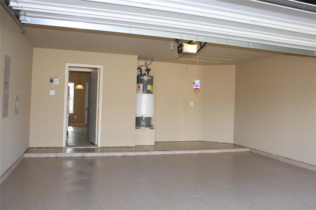 2136 Coelum Court Dallas, TX 75253 - Photo 23 of 29 a view of empty room