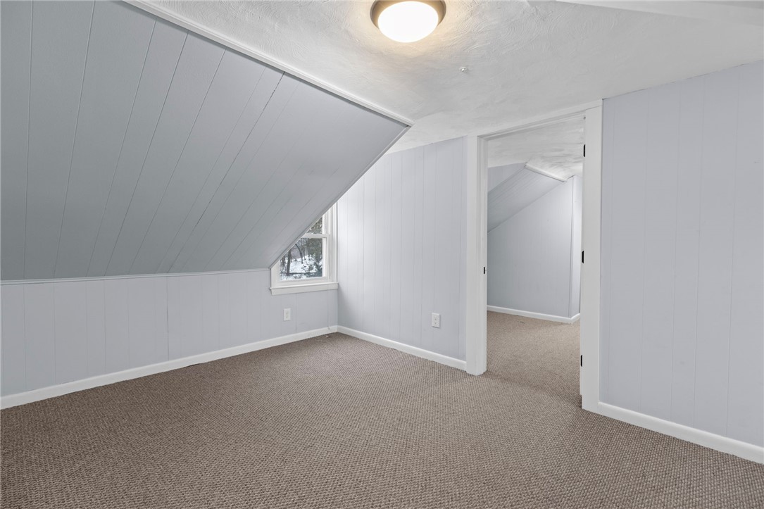 32 Pilgrim Avenue Coventry, RI 02816 - Photo 32 of 40 Bedroom 3