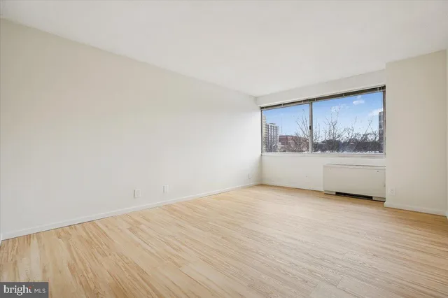 $575,000 | 4515 Willard Avenue, Unit 709, Chevy Chase, MD 20815