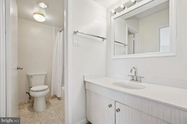 $575,000 | 4515 Willard Avenue, Unit 709, Chevy Chase, MD 20815