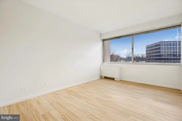 $575,000 | 4515 Willard Avenue, Unit 709, Chevy Chase, MD 20815