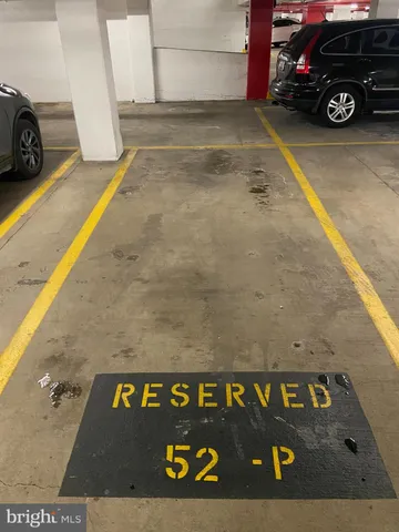 $575,000 | 4515 Willard Avenue, Unit 709, Chevy Chase, MD 20815